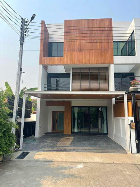 ทาวน์เฮาส์ 6200000 เชียงใหม่ สันทราย สันพระเนตร ทาวน์เฮาส์ 6200000 เชียงใหม่ สันทราย สันพระเนตร