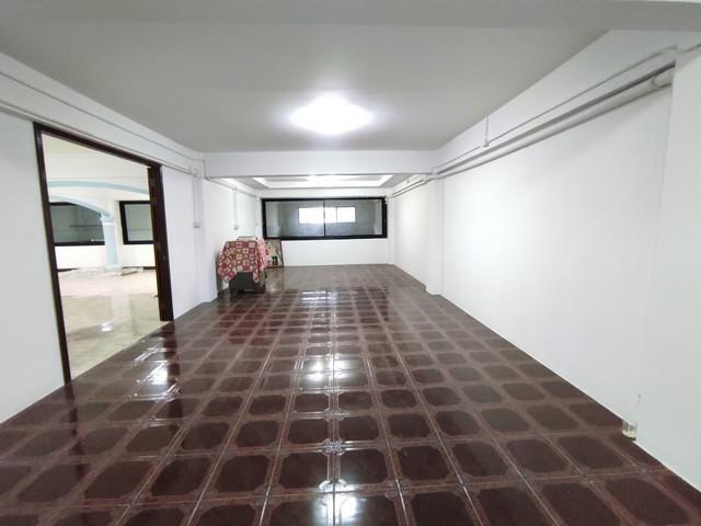 อาคารพาณิชย์ 19500000 นครปฐม สามพราน อ้อมใหญ่ อาคารพาณิชย์ 19500000 นครปฐม สามพราน อ้อมใหญ่