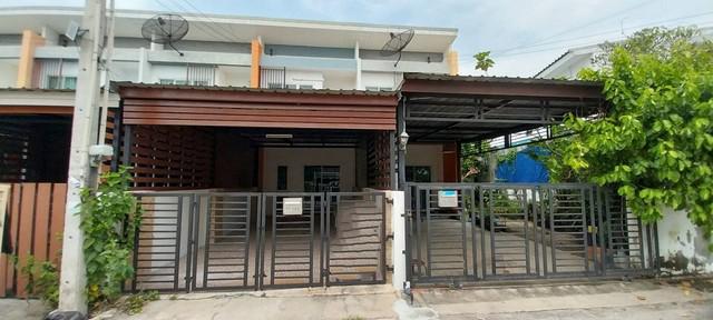 ทาวน์เฮาส์ 1650000 ฉะเชิงเทรา บางปะกง ท่าสะอ้าน ทาวน์เฮาส์ 1650000 ฉะเชิงเทรา บางปะกง ท่าสะอ้าน