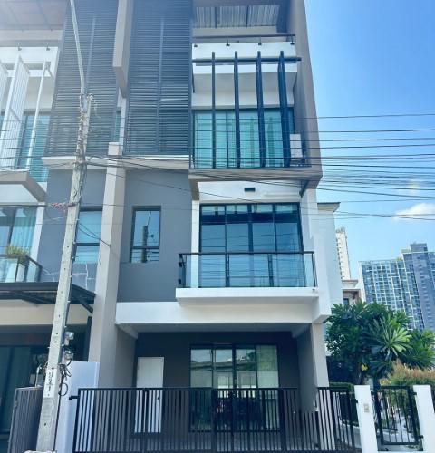 ทาวน์เฮาส์ 62000 กรุงเทพมหานคร เขตพระโขนง บางจาก ทาวน์เฮาส์ 62000 กรุงเทพมหานคร เขตพระโขนง บางจาก