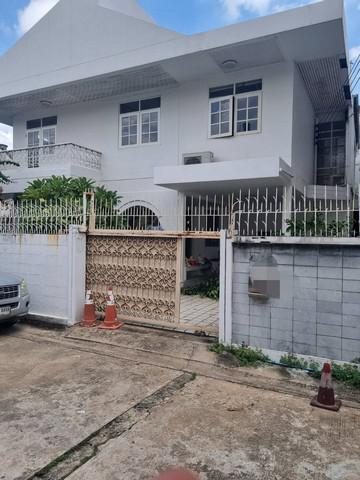 บ้านเดี่ยว 60000000 กรุงเทพมหานคร เขตสาทร ทุ่งมหาเมฆ บ้านเดี่ยว 60000000 กรุงเทพมหานคร เขตสาทร ทุ่งมหาเมฆ