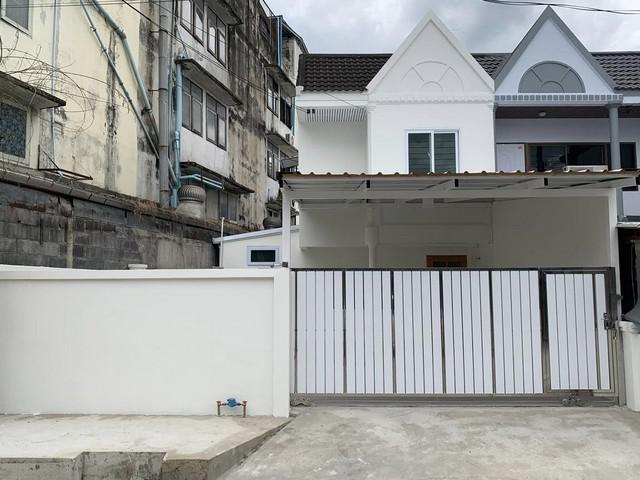 ทาวน์เฮาส์ 3200000 กรุงเทพมหานคร เขตสะพานสูง สะพานสูง ทาวน์เฮาส์ 3200000 กรุงเทพมหานคร เขตสะพานสูง สะพานสูง