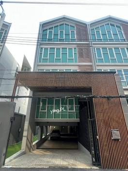 อาคารพาณิชย์ 14000000 กรุงเทพมหานคร เขตพระโขนง บางจาก อาคารพาณิชย์ 14000000 กรุงเทพมหานคร เขตพระโขนง บางจาก