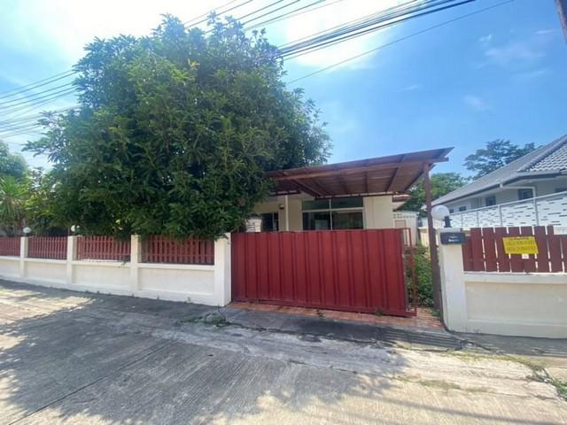 บ้านเดี่ยว 3200000 ชลบุรี บางละมุง หนองปรือ