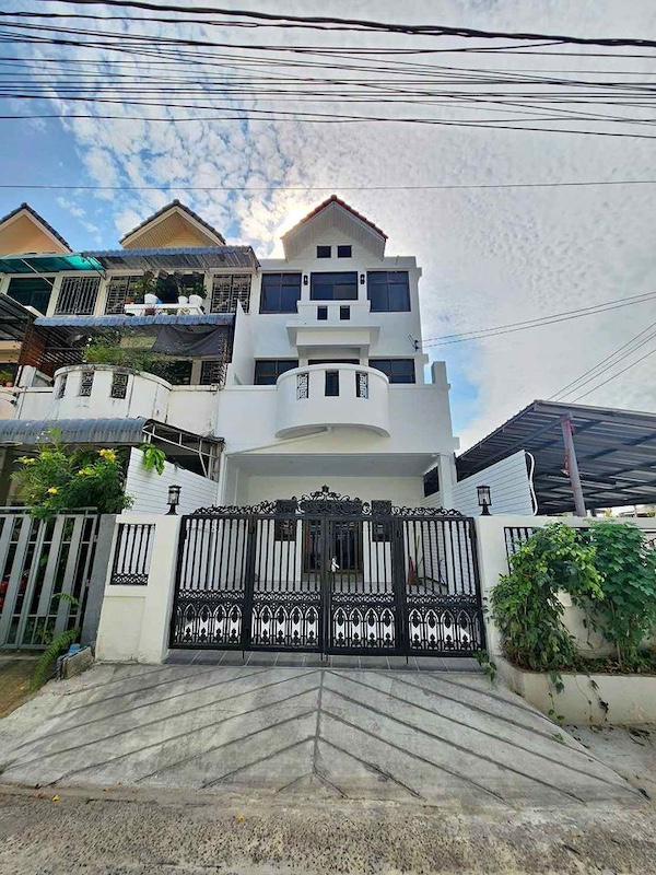 ทาวน์เฮาส์ 32000 กรุงเทพมหานคร เขตบางซื่อ บางซื่อ ทาวน์เฮาส์ 32000 กรุงเทพมหานคร เขตบางซื่อ บางซื่อ