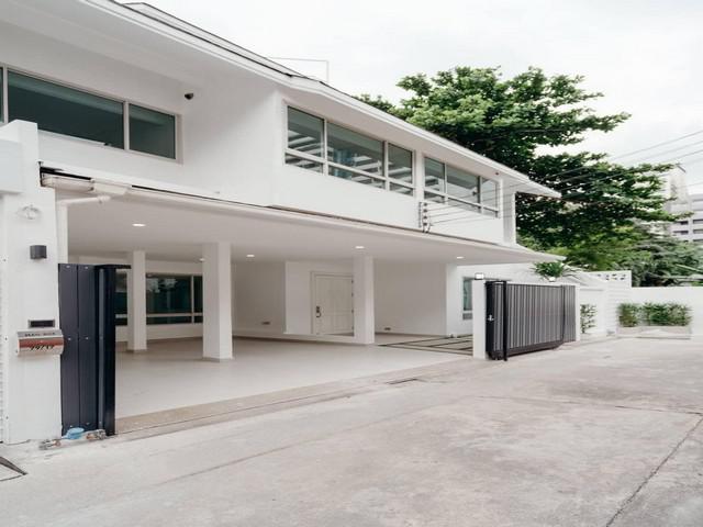 บ้านเดี่ยว 45000000 กรุงเทพมหานคร เขตวัฒนา คลองเตยเหนือ บ้านเดี่ยว 45000000 กรุงเทพมหานคร เขตวัฒนา คลองเตยเหนือ