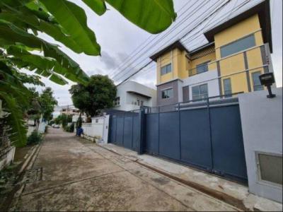 บ้านเดี่ยว 24000000 กรุงเทพมหานคร เขตจตุจักร ลาดยาว