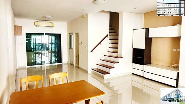 ทาวน์เฮาส์ 25998 กรุงเทพมหานคร เขตดอนเมือง สีกัน ทาวน์เฮาส์ 25998 กรุงเทพมหานคร เขตดอนเมือง สีกัน
