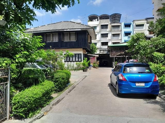 ที่ดิน 250000000 กรุงเทพมหานคร เขตราชเทวี ถนนเพชรบุรี ที่ดิน 250000000 กรุงเทพมหานคร เขตราชเทวี ถนนเพชรบุรี