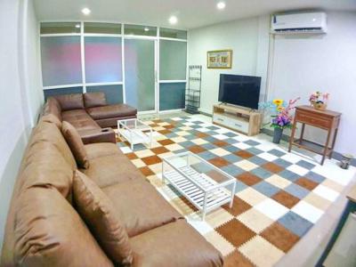 อาคารพาณิชย์ 27998 เชียงใหม่ เมืองเชียงใหม่ แม่เหียะ