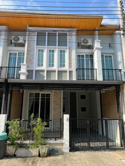 ทาวน์เฮาส์ 18000 กรุงเทพมหานคร เขตประเวศ ดอกไม้