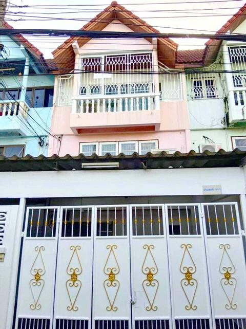 ทาวน์เฮาส์ 17998 กรุงเทพมหานคร เขตพระโขนง บางจาก ทาวน์เฮาส์ 17998 กรุงเทพมหานคร เขตพระโขนง บางจาก