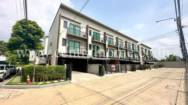 ทาวน์เฮาส์ 4590000 นนทบุรี บางกรวย บางขนุน ทาวน์เฮาส์ 4590000 นนทบุรี บางกรวย บางขนุน