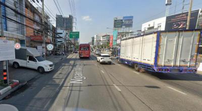 ทาวน์เฮาส์ 2400000 นนทบุรี เมืองนนทบุรี บางเขน