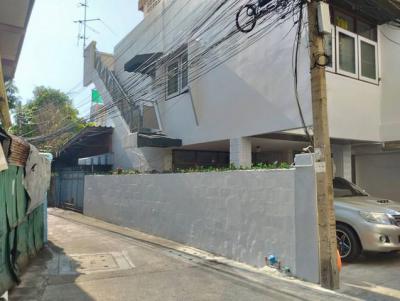 บ้านเดี่ยว 7400000 กรุงเทพมหานคร เขตดุสิต ถนนนครไชยศรี