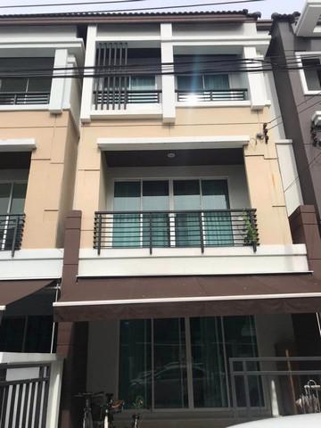 ทาวน์เฮาส์ 24000 กรุงเทพมหานคร เขตบึงกุ่ม คลองกุ่ม