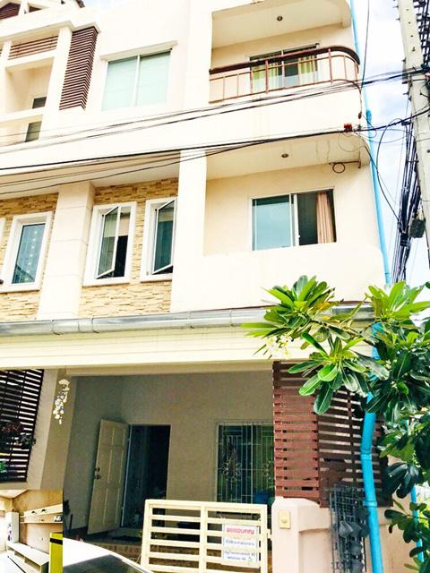ทาวน์เฮาส์ 13998 กรุงเทพมหานคร เขตหนองแขม หนองแขม ทาวน์เฮาส์ 13998 กรุงเทพมหานคร เขตหนองแขม หนองแขม