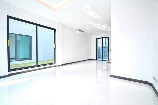ทาวน์เฮาส์ 60000 กรุงเทพมหานคร เขตดอนเมือง สีกัน ทาวน์เฮาส์ 60000 กรุงเทพมหานคร เขตดอนเมือง สีกัน