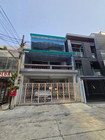 อาคารพาณิชย์ 90000 กรุงเทพมหานคร เขตสาทร ยานนาวา