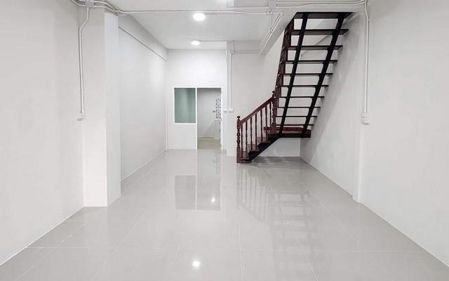 ทาวน์เฮาส์ 2290000 กรุงเทพมหานคร เขตหนองแขม หนองแขม ทาวน์เฮาส์ 2290000 กรุงเทพมหานคร เขตหนองแขม หนองแขม