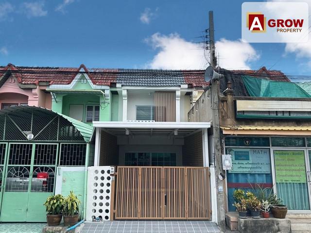 ทาวน์เฮาส์ 2250000 สมุทรปราการ เมืองสมุทรปราการ ท้ายบ้าน ทาวน์เฮาส์ 2250000 สมุทรปราการ เมืองสมุทรปราการ ท้ายบ้าน