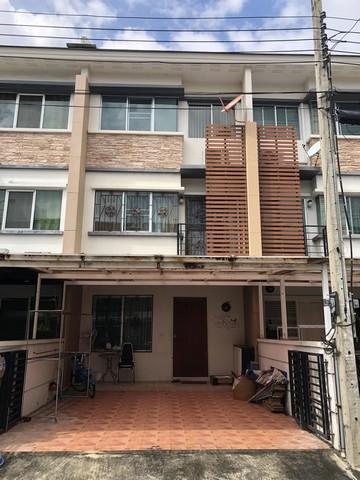 ทาวน์เฮาส์ 23000 กรุงเทพมหานคร เขตบึงกุ่ม คลองกุ่ม