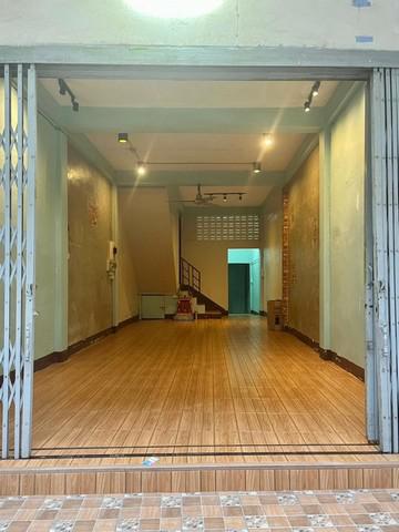 อาคารพาณิชย์ 14000 กรุงเทพมหานคร เขตยานนาวา ช่องนนทรี