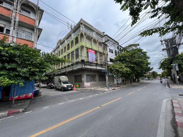 อาคารพาณิชย์ 17000000 กรุงเทพมหานคร เขตยานนาวา ช่องนนทรี อาคารพาณิชย์ 17000000 กรุงเทพมหานคร เขตยานนาวา ช่องนนทรี