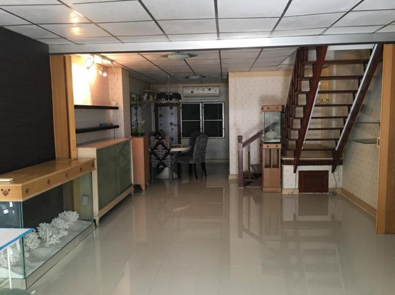 ทาวน์เฮาส์ 15000 กรุงเทพมหานคร เขตลาดพร้าว ลาดพร้าว ทาวน์เฮาส์ 15000 กรุงเทพมหานคร เขตลาดพร้าว ลาดพร้าว