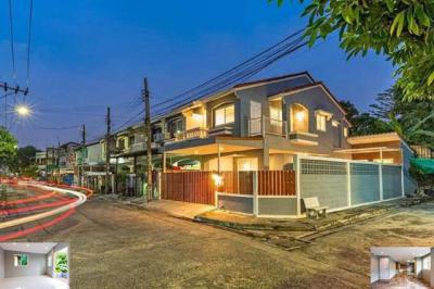 ทาวน์เฮาส์ 15999 นนทบุรี เมืองนนทบุรี บางกระสอ