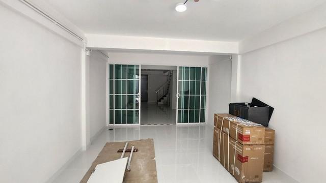 ทาวน์เฮาส์ 25000 กรุงเทพมหานคร เขตยานนาวา ช่องนนทรี ทาวน์เฮาส์ 25000 กรุงเทพมหานคร เขตยานนาวา ช่องนนทรี