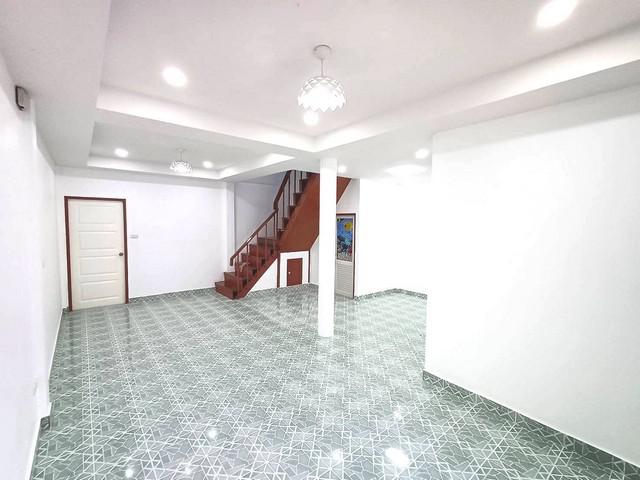 ทาวน์เฮาส์ 1290000 ระยอง เมืองระยอง น้ำคอก ทาวน์เฮาส์ 1290000 ระยอง เมืองระยอง น้ำคอก