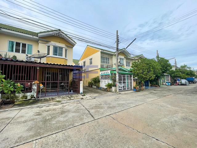 ทาวน์เฮาส์ 2300000 กรุงเทพมหานคร เขตบางขุนเทียน แสมดำ ทาวน์เฮาส์ 2300000 กรุงเทพมหานคร เขตบางขุนเทียน แสมดำ