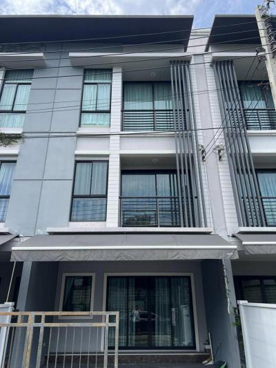 ทาวน์เฮาส์ 6400000 นนทบุรี เมืองนนทบุรี บางกระสอ