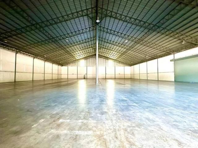 โกดัง 200000 ชลบุรี บ้านบึง บ้านบึง โกดัง 200000 ชลบุรี บ้านบึง บ้านบึง
