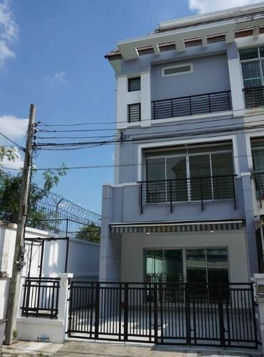 ทาวน์เฮาส์ 27000 กรุงเทพมหานคร เขตสวนหลวง สวนหลวง