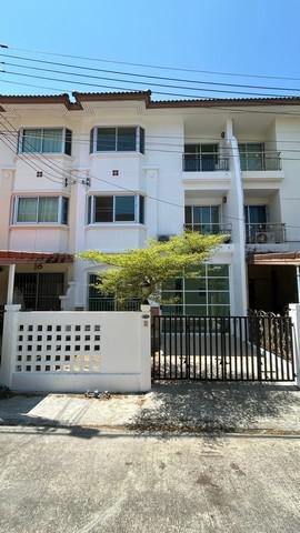 ทาวน์เฮาส์ 3290000 ภูเก็ต เมืองภูเก็ต รัษฎา