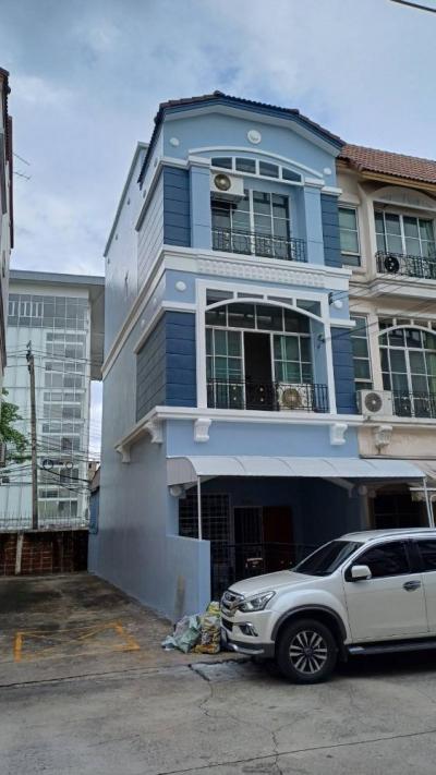 สำนักงาน 28000 กรุงเทพมหานคร เขตลาดพร้าว ลาดพร้าว