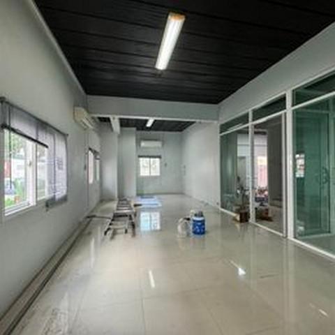 สำนักงาน 70000 ชลบุรี พานทอง บ้านเก่า สำนักงาน 70000 ชลบุรี พานทอง บ้านเก่า