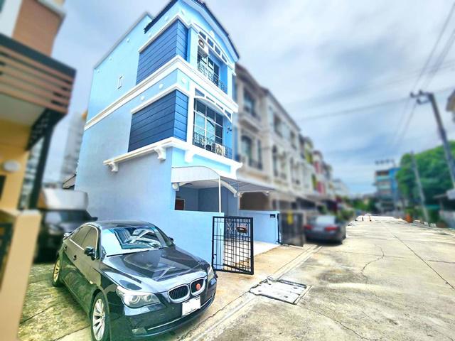 อาคารพาณิชย์ 25998 กรุงเทพมหานคร เขตลาดพร้าว ลาดพร้าว อาคารพาณิชย์ 25998 กรุงเทพมหานคร เขตลาดพร้าว ลาดพร้าว