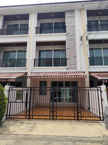 ทาวน์เฮาส์ 25000 กรุงเทพมหานคร เขตวังทองหลาง วังทองหลาง ทาวน์เฮาส์ 25000 กรุงเทพมหานคร เขตวังทองหลาง วังทองหลาง