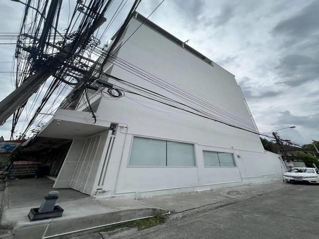 อาคารพาณิชย์ 40000 กรุงเทพมหานคร เขตลาดพร้าว ลาดพร้าว อาคารพาณิชย์ 40000 กรุงเทพมหานคร เขตลาดพร้าว ลาดพร้าว