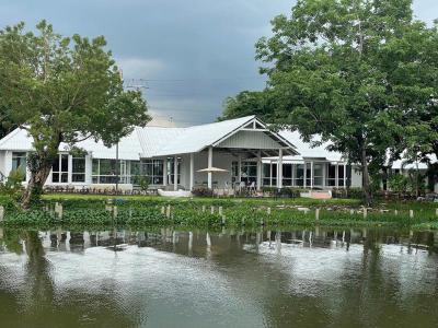 อาคารพาณิชย์ 2500000 กรุงเทพมหานคร เขตลาดกระบัง ลำปลาทิว