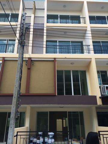 ทาวน์เฮาส์ 29000 กรุงเทพมหานคร เขตประเวศ สวนหลวง