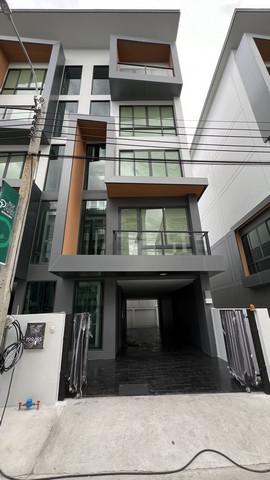 ทาวน์เฮาส์ 85000 กรุงเทพมหานคร เขตสะพานสูง สะพานสูง ทาวน์เฮาส์ 85000 กรุงเทพมหานคร เขตสะพานสูง สะพานสูง