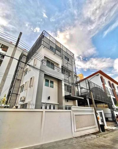 สำนักงาน 18500000 กรุงเทพมหานคร เขตวังทองหลาง วังทองหลาง