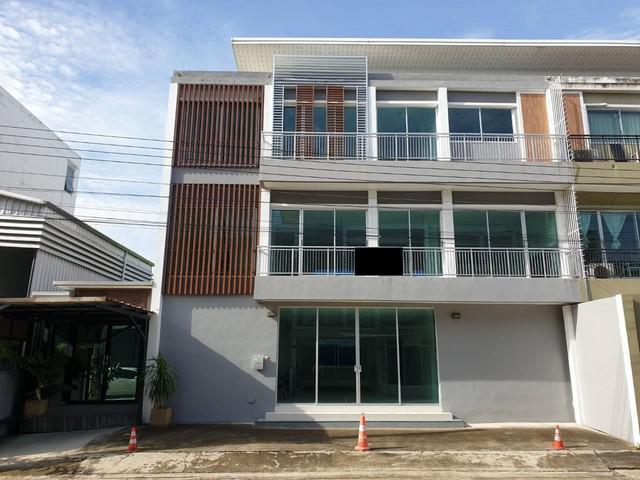บ้านเดี่ยว 12990000 กรุงเทพมหานคร เขตลาดกระบัง คลองสามประเวศ บ้านเดี่ยว 12990000 กรุงเทพมหานคร เขตลาดกระบัง คลองสามประเวศ