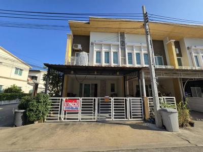 ทาวน์เฮาส์ 3750000 นนทบุรี บางกรวย บางกรวย
