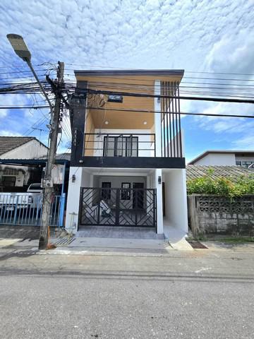 ทาวน์เฮาส์ 4490000 ภูเก็ต ถลาง เทพกระษัตรี