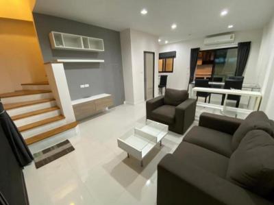 ทาวน์เฮาส์ 35000 กรุงเทพมหานคร เขตจตุจักร ลาดยาว